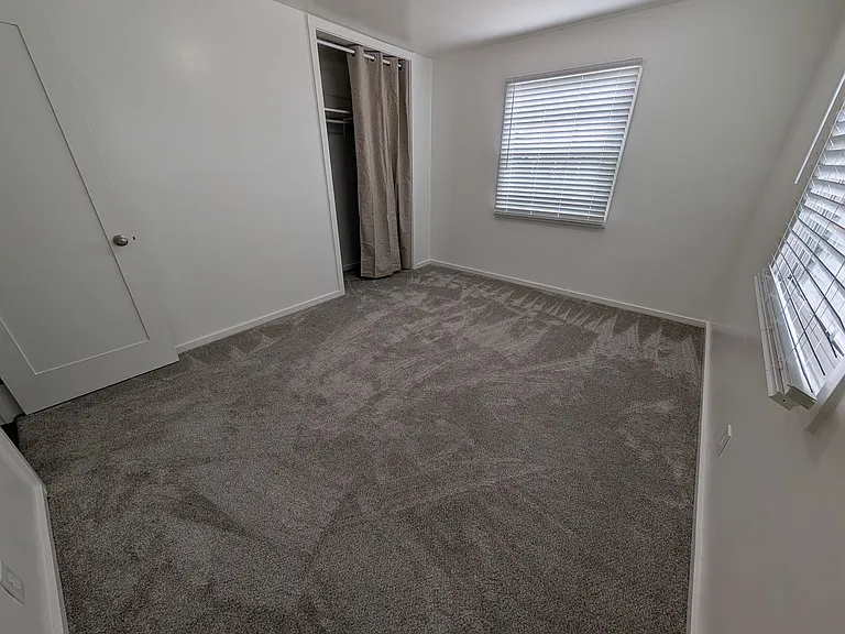114 N N St — Photo 11