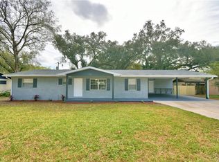 1302 Magdalene Ct W, Lakeland, FL 33801