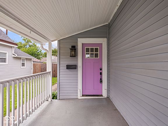 4th image of 903 Dawson St