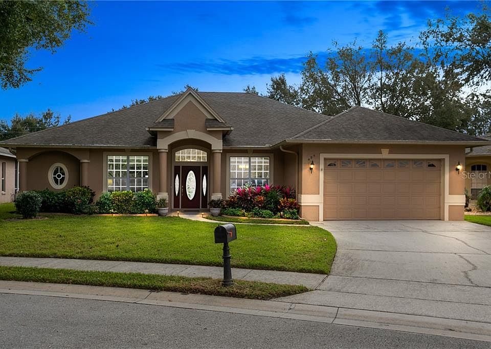 1st image of 489 Deer Pointe Cir