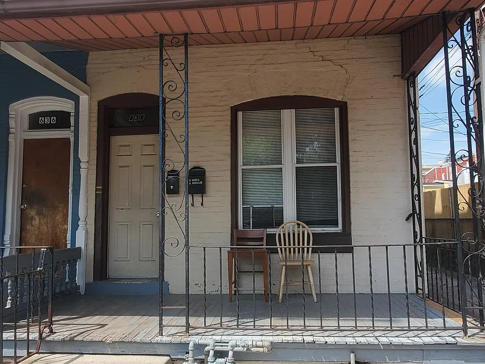 638 N 2nd St