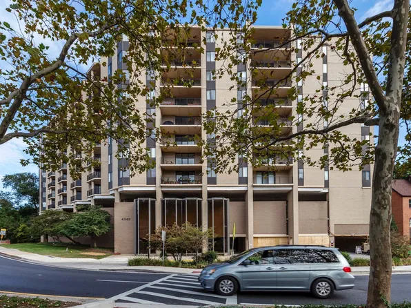 4242 E West Hwy APT 716, Chevy Chase, MD 20815