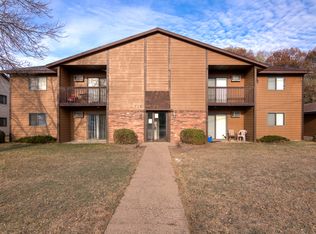 716 Dutchman Dr #4, Chippewa Falls, WI 54729