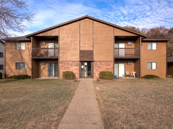 716 Dutchman Dr #4, Chippewa Falls, WI 54729
