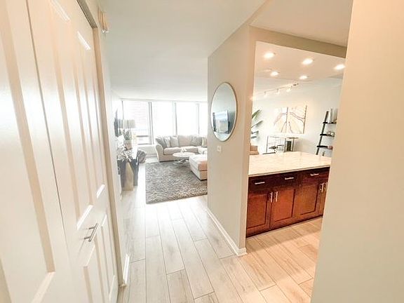 2nd image of 2800 N Lake Shore Dr APT 2015