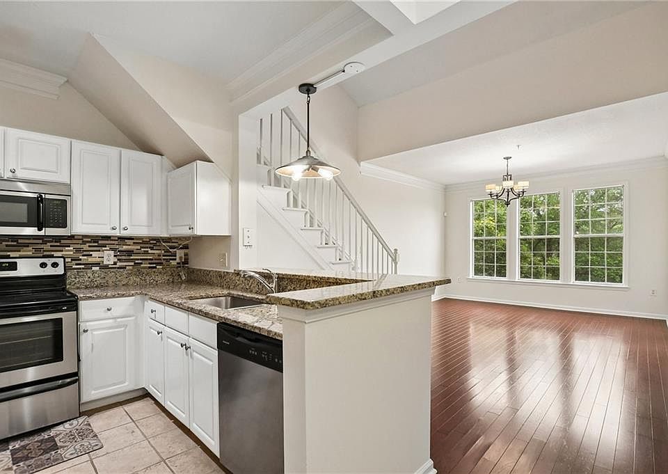 1st image of 4303 Westchester Rdg NE #4303