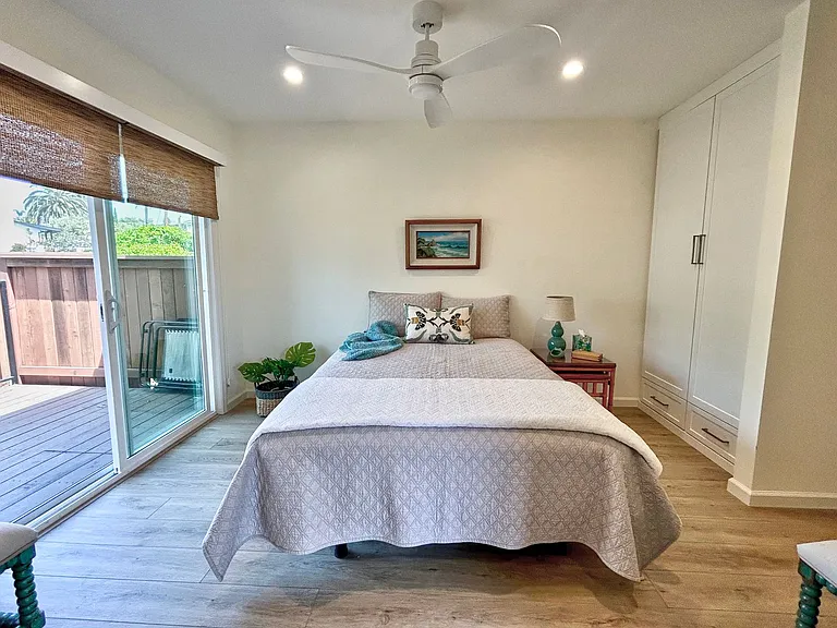 26765 Calle Maria #B — Photo 9