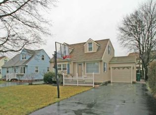 29 Ridgewood Rd, Rochester, NY 14626