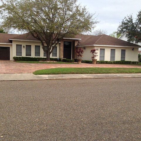 1st image of 145 Candlewick Ct
