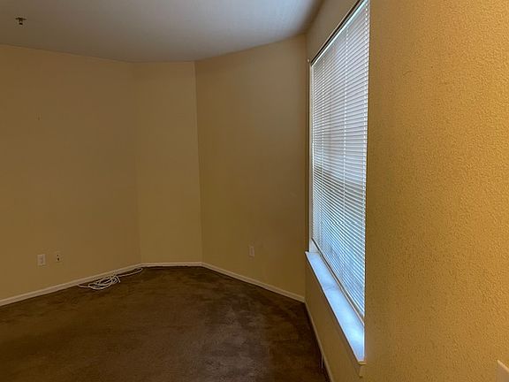 4th image of 2990 W C St Unit 63104