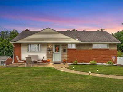 5260 Ranchview Dr, Pittsburgh, PA, 15236