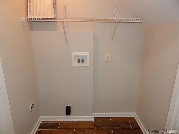 3rd image of 8072 Sapwood Ct