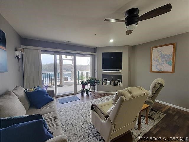 1st image of 72 Park Pool Dr #1A