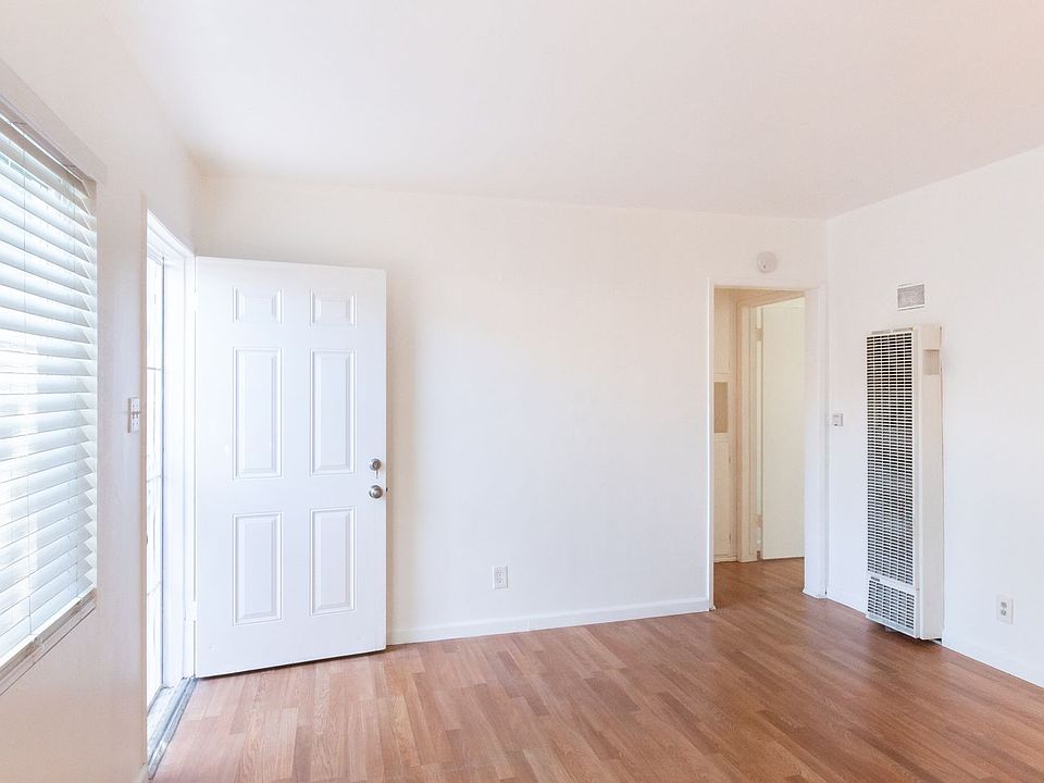 1st image of 9326 Park St #9328