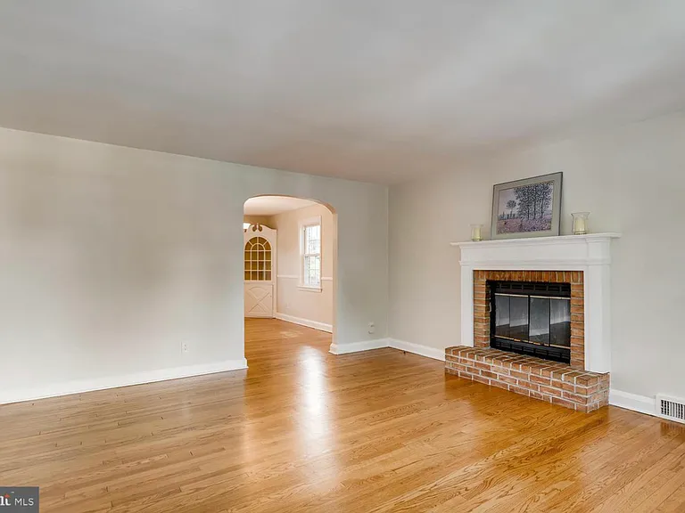 157 Regester Ave #1 — Photo 7