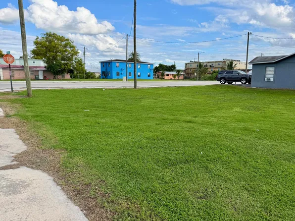 348 SW 8th Street, Belle Glade, FL 33430
