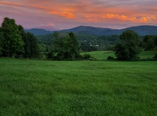 318 Dodd Rd, East Fairfield, VT 05448