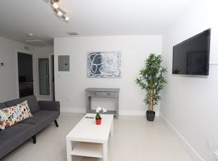 1375 SW 6th St #ID1056516P, Miami, FL 33135