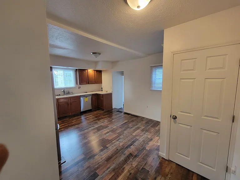 2241 Vaness Dr — Photo 15