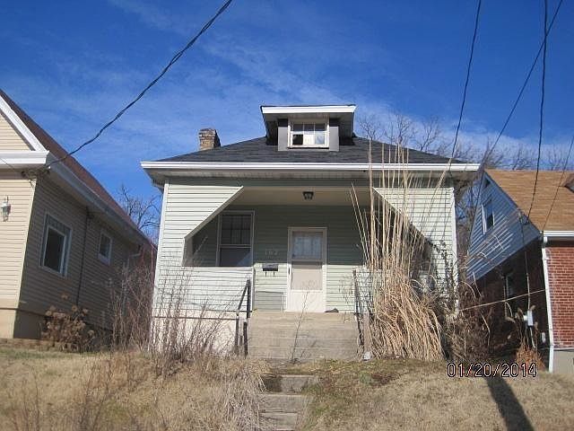 2nd image of 762 Beechwood Ave