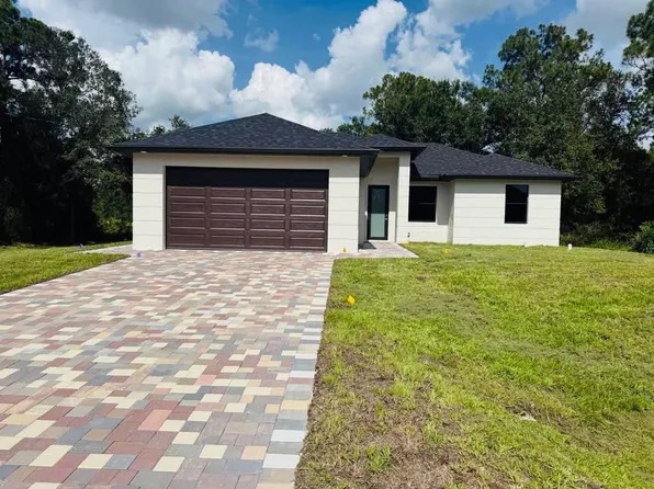 1120 Irving Ave, Lehigh Acres, FL 33972