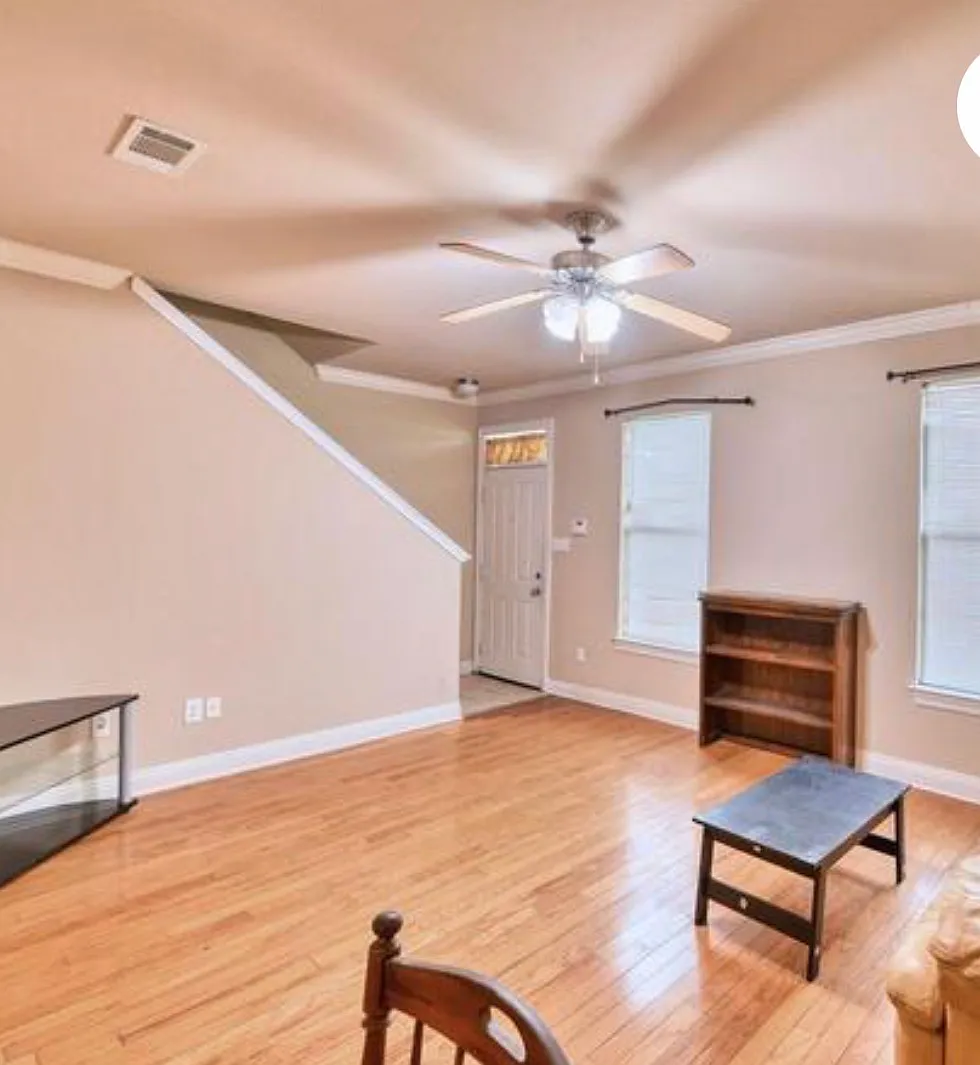 3 bed, 1601 sqft, $1,700 — Photo 2