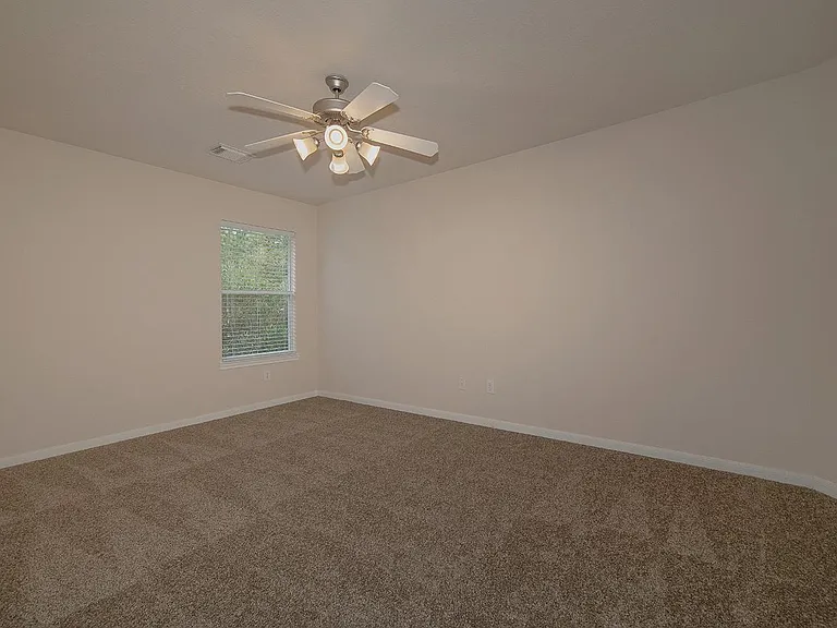 47 N Spinning Wheel Cir — Photo 24