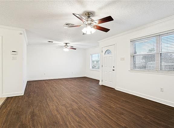 4th image of 3577 W Louisiana State Dr