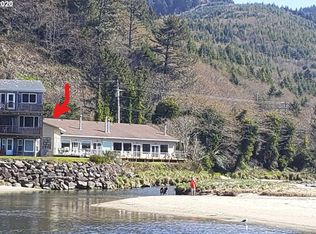 49008 Highway 101 S #C, Neskowin, OR 97149