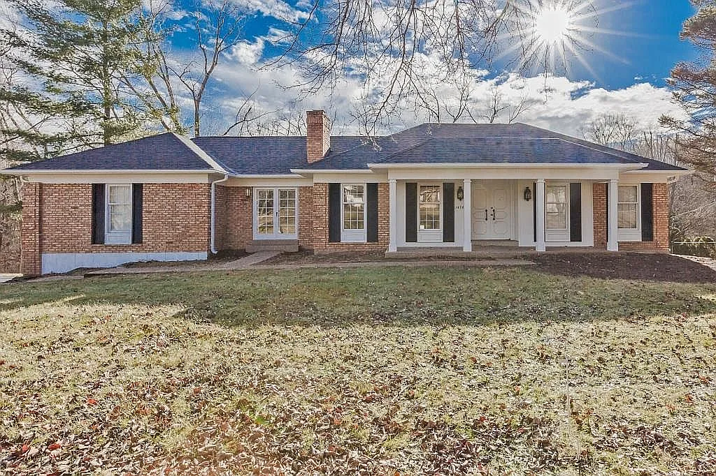 14340 Ladue Rd photo 1