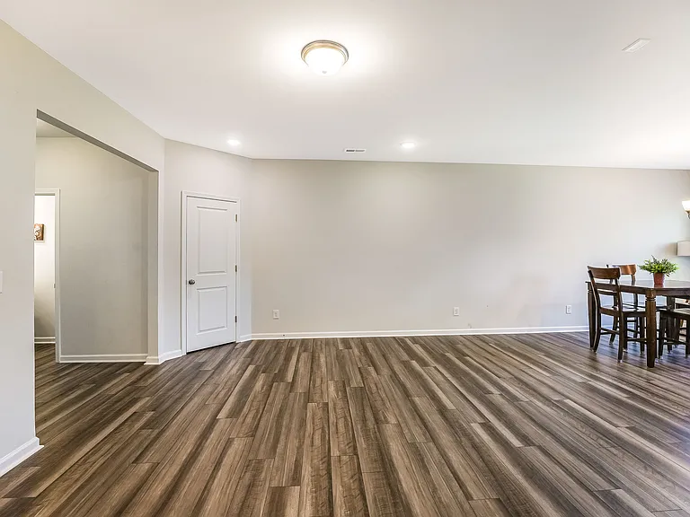 616 Glen Clova Dr — Photo 9