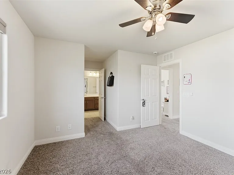 32 Lily Grove Rd — Photo 25