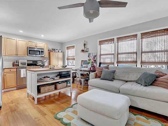 3rd image of 65 W Broadway #10A