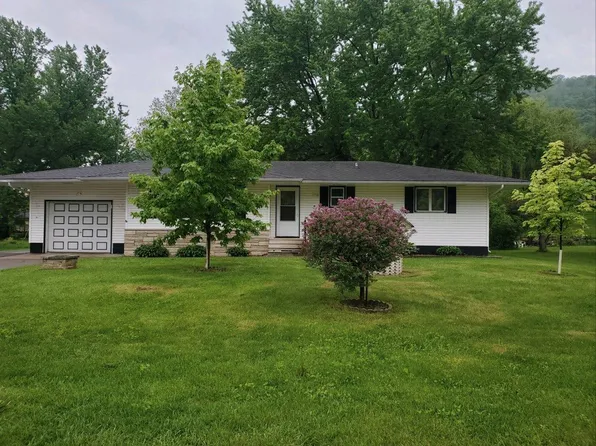 172 Sunrise Dr, Minnesota City, MN 55959