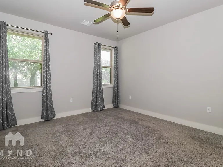 10601 Wills Loop — Photo 17