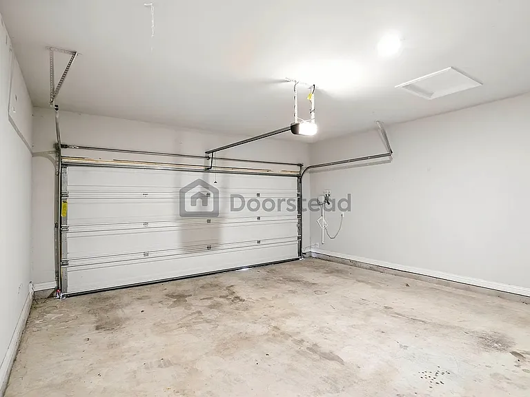 8207 Cottage Rose Dr — Photo 23