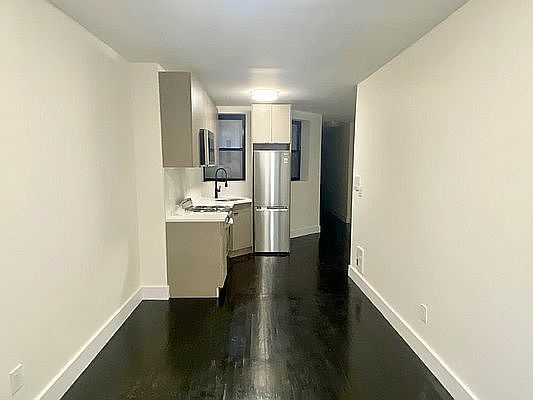 1st image of 2112 Regent Pl #1A