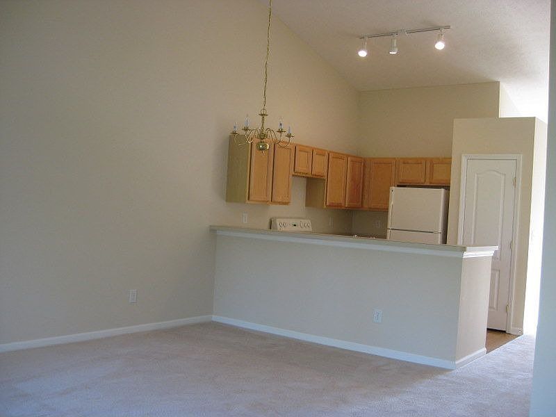 Upper Units have Vaulted Ceilings