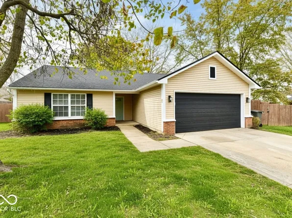 1319 Country Ridge Ln, Indianapolis, IN 46234
