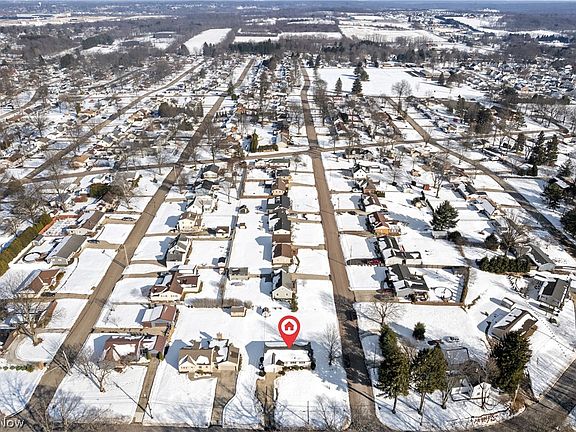 2nd image of 255 Taylor Rd