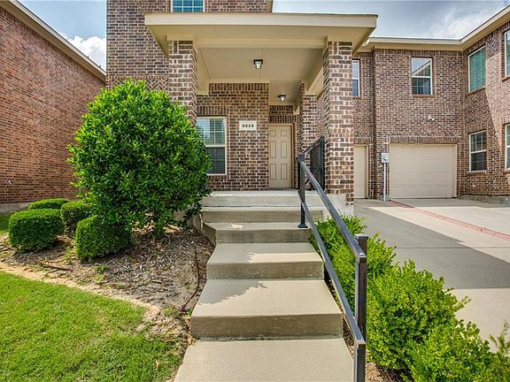3rd image of 2213 Stonebrook Ln