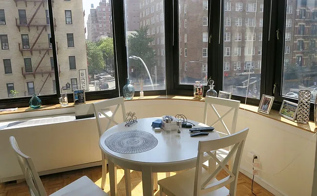 Rented by JSG Realty Corp | media 18