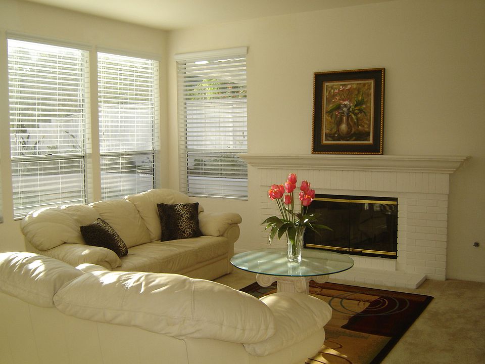 1st image of 4987 Sandshore Ct