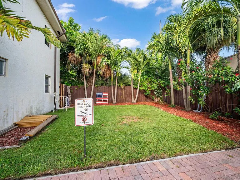 308 Southwind Ct #1 — Photo 24