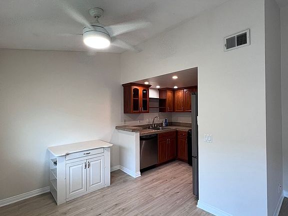 3rd image of 4375 37th St Unit 11