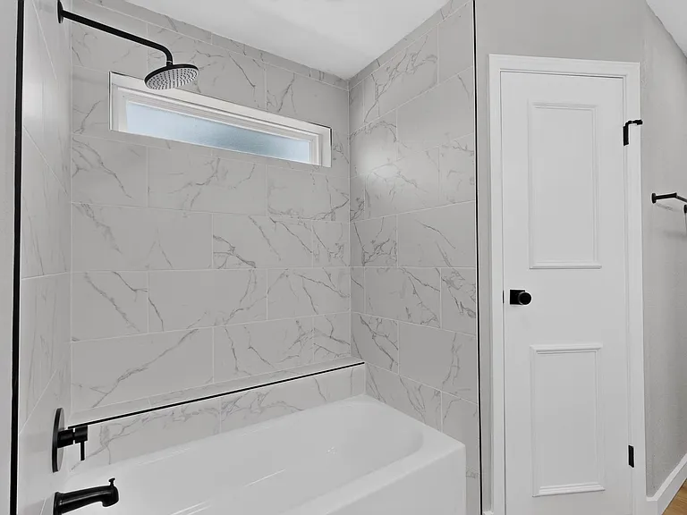 215 Aspenway Dr — Photo 28