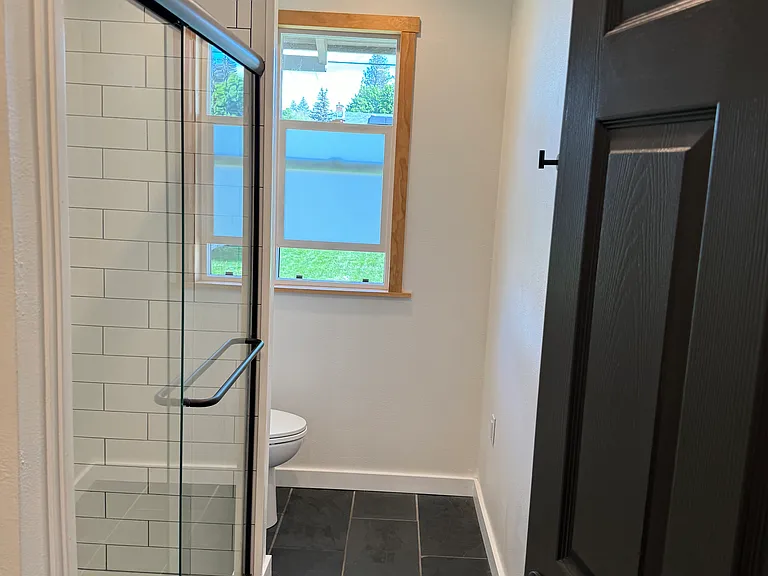 3124 W Euclid Ave — Photo 8