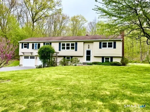 (undisclosed Address), Madison, CT 06443