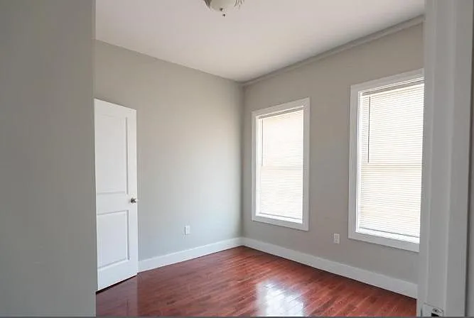 33 Covington St #2 — Photo 5
