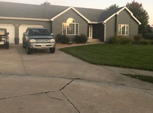 3171 42nd Ave, Columbus, NE 68601